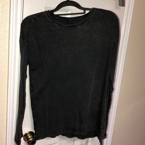 Long sleeve t-shirt